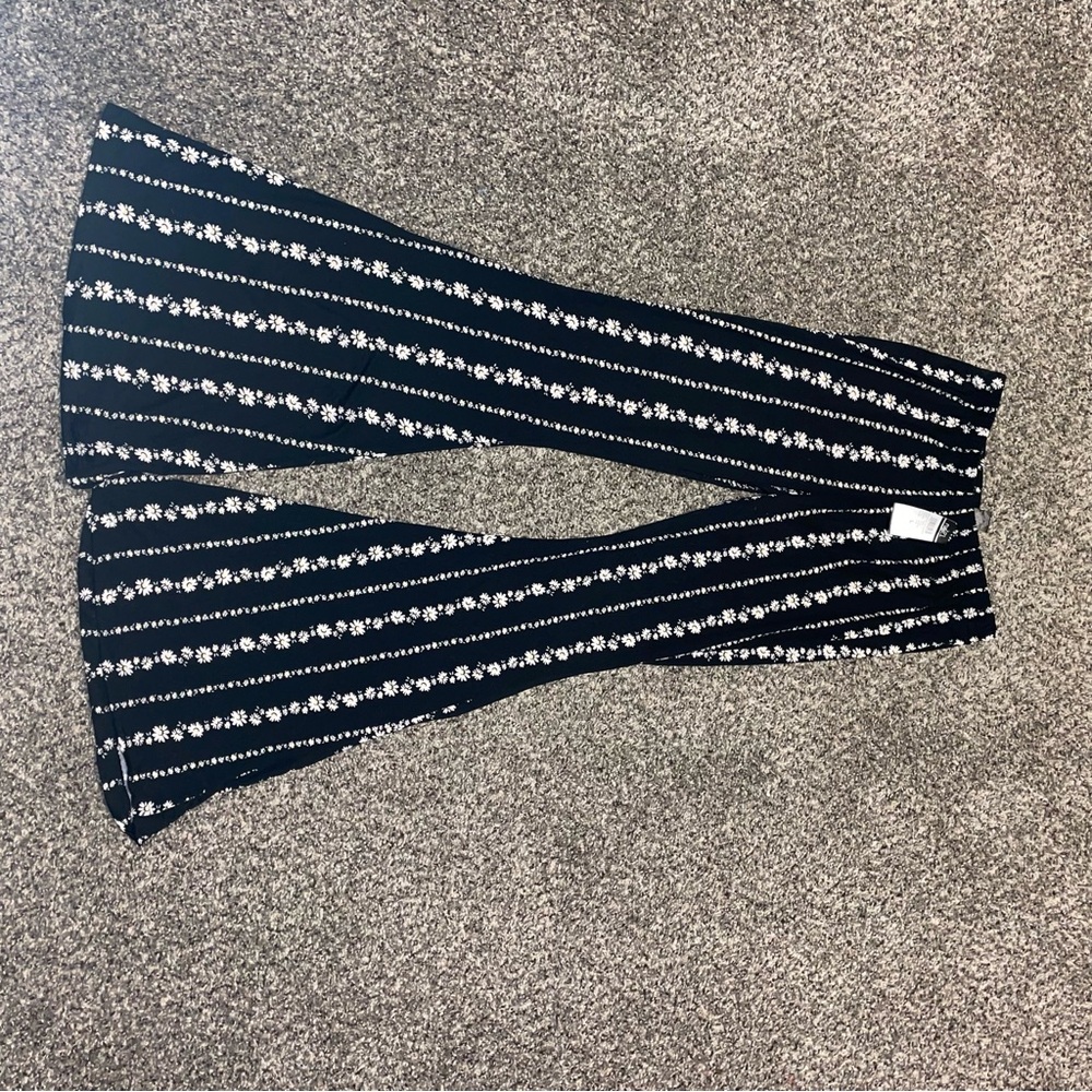 Rue21 flare soft pants bundle - Picture 5 of 7